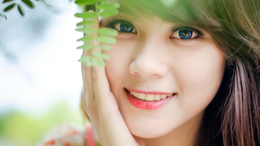 纳指续创新高，热门中概股多数走低